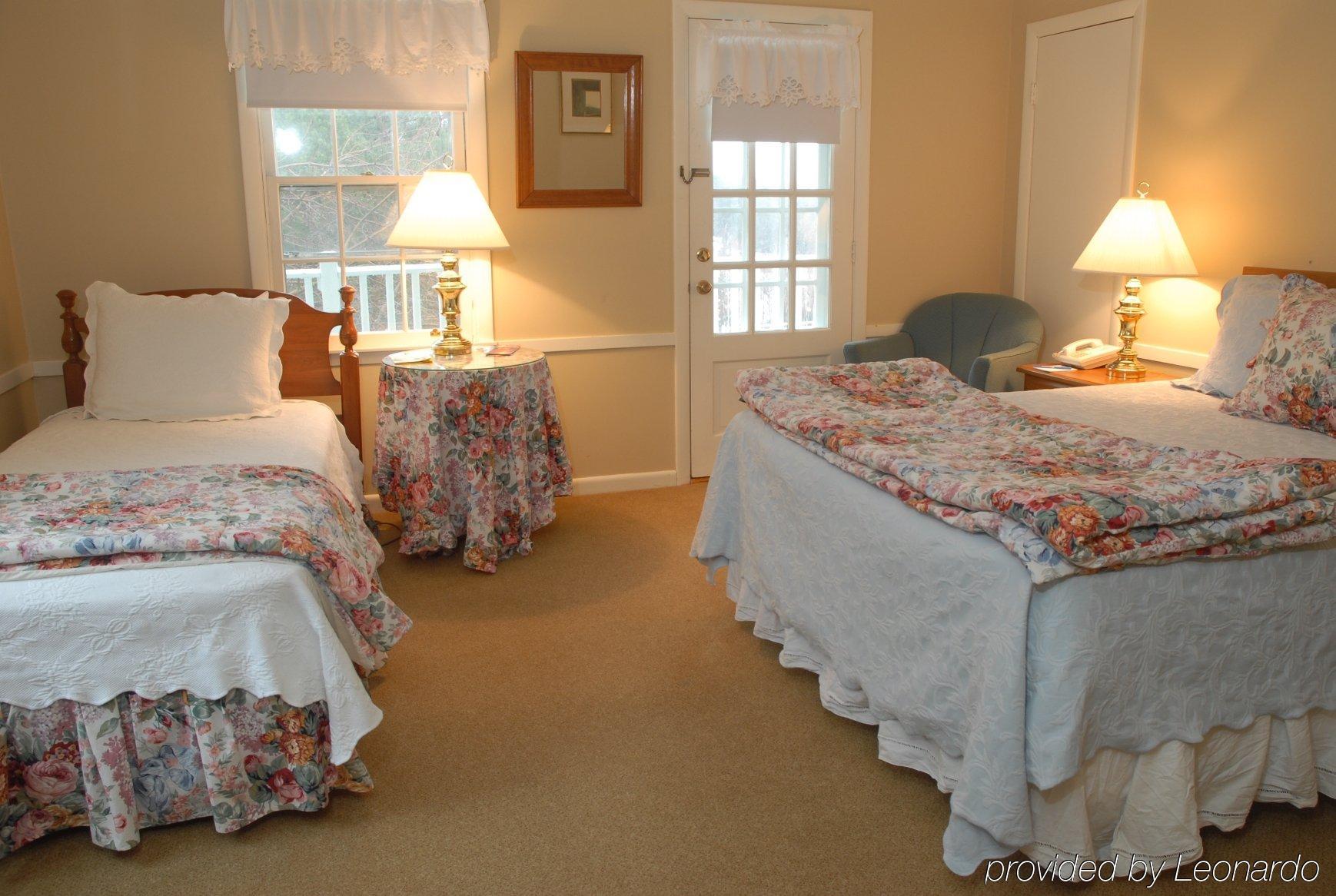 Sugarbush Inn Warren Room photo